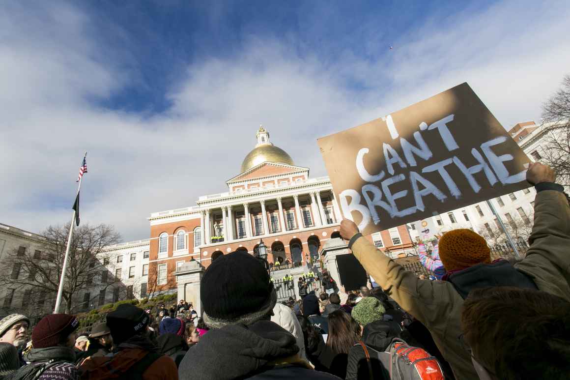 34-I-cant-breathe-sign-at-State-House-MLMRCH031.jpg